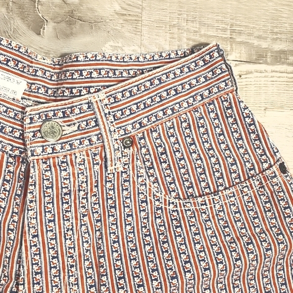 Vintage Ce Dix Sept Jeans Patterned Shorts, French Style Striped Button Fly - Picture 3 of 10